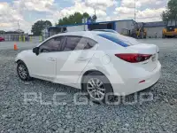 2016 Mazda 3 photo