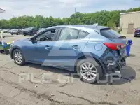 2016 Mazda 3 photo