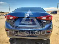 2016 Mazda 3 photo