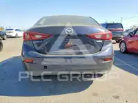2016 Mazda 3 photo