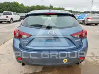 2016 Mazda 3 photo