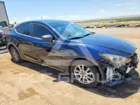 2016 Mazda 3 photo