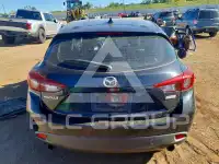 2016 Mazda 3 photo