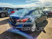 2016 Mazda 3 фото