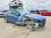 2016 Mazda 3 photo
