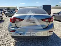 2016 Mazda 3 photo