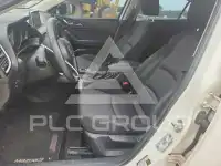 2016 Mazda 3 photo