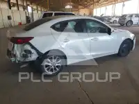 2016 Mazda 3 фото