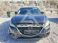 2016 Mazda 3 photo