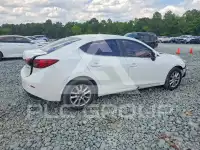 2016 Mazda 3 photo