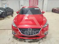 2016 Mazda 3 photo