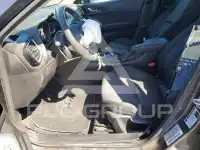 2016 Mazda 3 фото