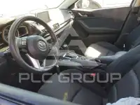 2016 Mazda 3 photo