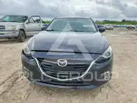 2016 Mazda 3 photo