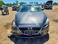 2016 Mazda 3 photo