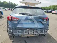 2016 Mazda 3 photo