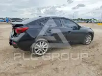 2016 Mazda 3 photo