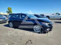 2016 Mazda 3 photo