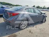 2016 Mazda 3 фото
