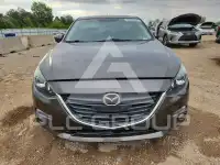 2016 Mazda 3 photo