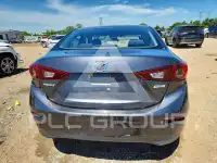 2016 Mazda 3 photo