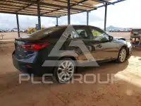 2016 Mazda 3 photo