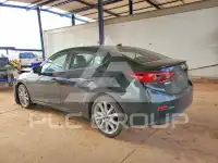 2016 Mazda 3 photo