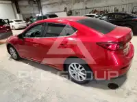 2016 Mazda 3 photo