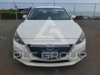 2016 Mazda 3 photo