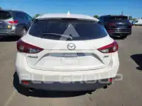 2016 Mazda 3 photo