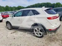 2016 Lincoln MKC photo
