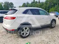 2016 Lincoln MKC photo