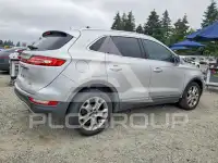 2016 Lincoln MKC photo