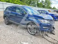 2016 Lincoln MKC photo
