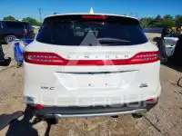 2016 Lincoln MKC photo
