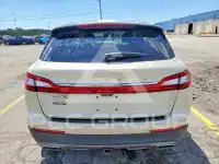 2016 Lincoln MKX photo