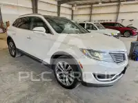 2016 Lincoln MKX photo