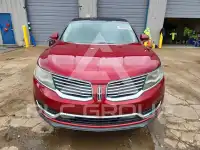 2016 Lincoln MKX photo