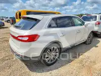 2016 Lincoln MKX photo