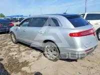 2016 Lincoln MKT фото