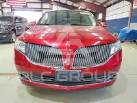 2016 Lincoln MKT photo
