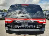 2016 Lincoln NAVIGATOR photo