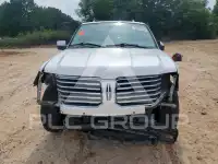 2016 Lincoln NAVIGATOR photo