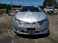 2016 Lincoln MKZ photo