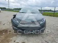 2016 Lincoln MKZ photo