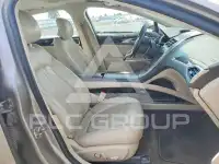 2016 Lincoln MKZ photo