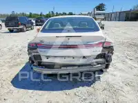 2016 Lincoln MKZ photo