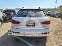 2016 Audi Q3 фото