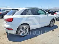 2016 Audi Q3 фото