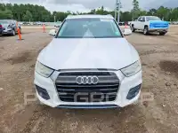 2016 Audi Q3 photo